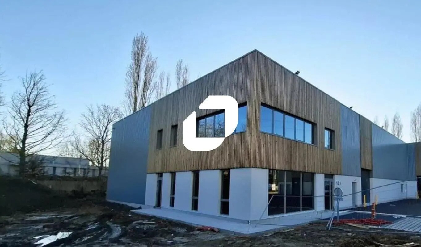 Office in HELLEMMES LILLE to rent Building Photo- Image 1 of 6