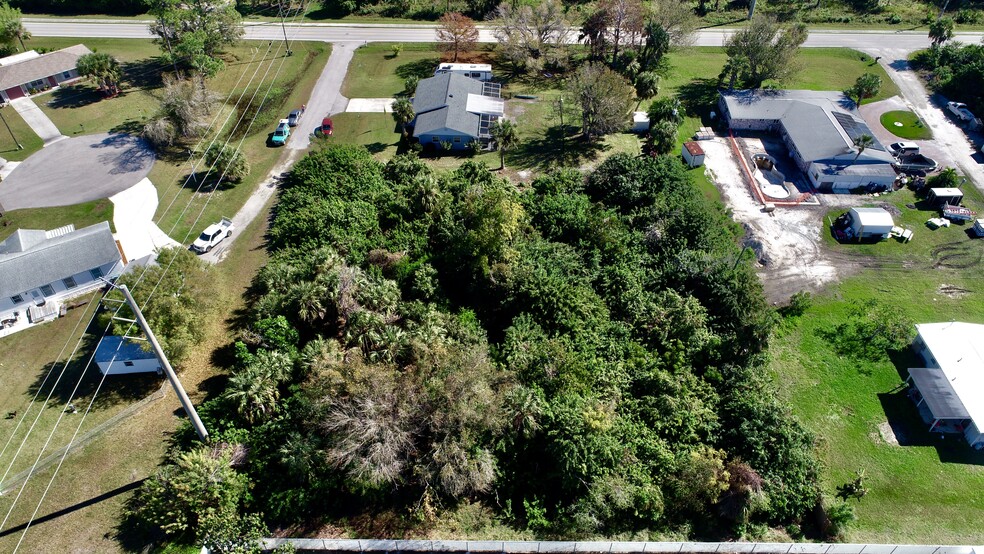 Lot 9 Clay's Subdivision, Punta Gorda, FL for sale - Building Photo - Image 2 of 5