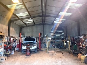 Wallingford Rd, Streatley to rent Interior Photo- Image 1 of 1