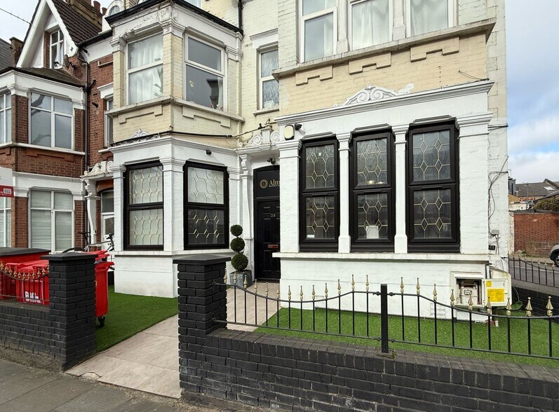 38 Chichele Rd, London for sale - Building Photo - Image 1 of 1