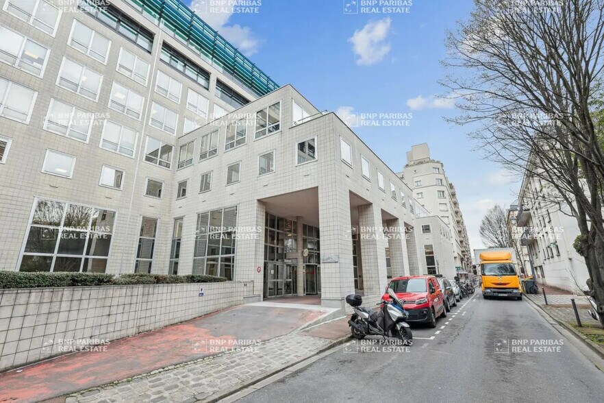 2 Rue Maurice Hartmann, Issy-les-Moulineaux to rent - Building Photo - Image 2 of 16