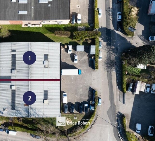 1 Rue Jacques Monod, Vaulx-en-Velin to rent - Aerial - Image 2 of 4