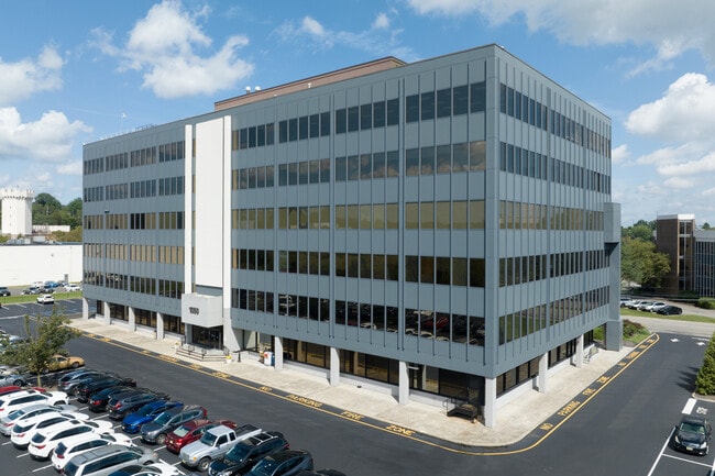 More details for 1050 Wall St W, Lyndhurst, NJ - Office / Medical to Rent