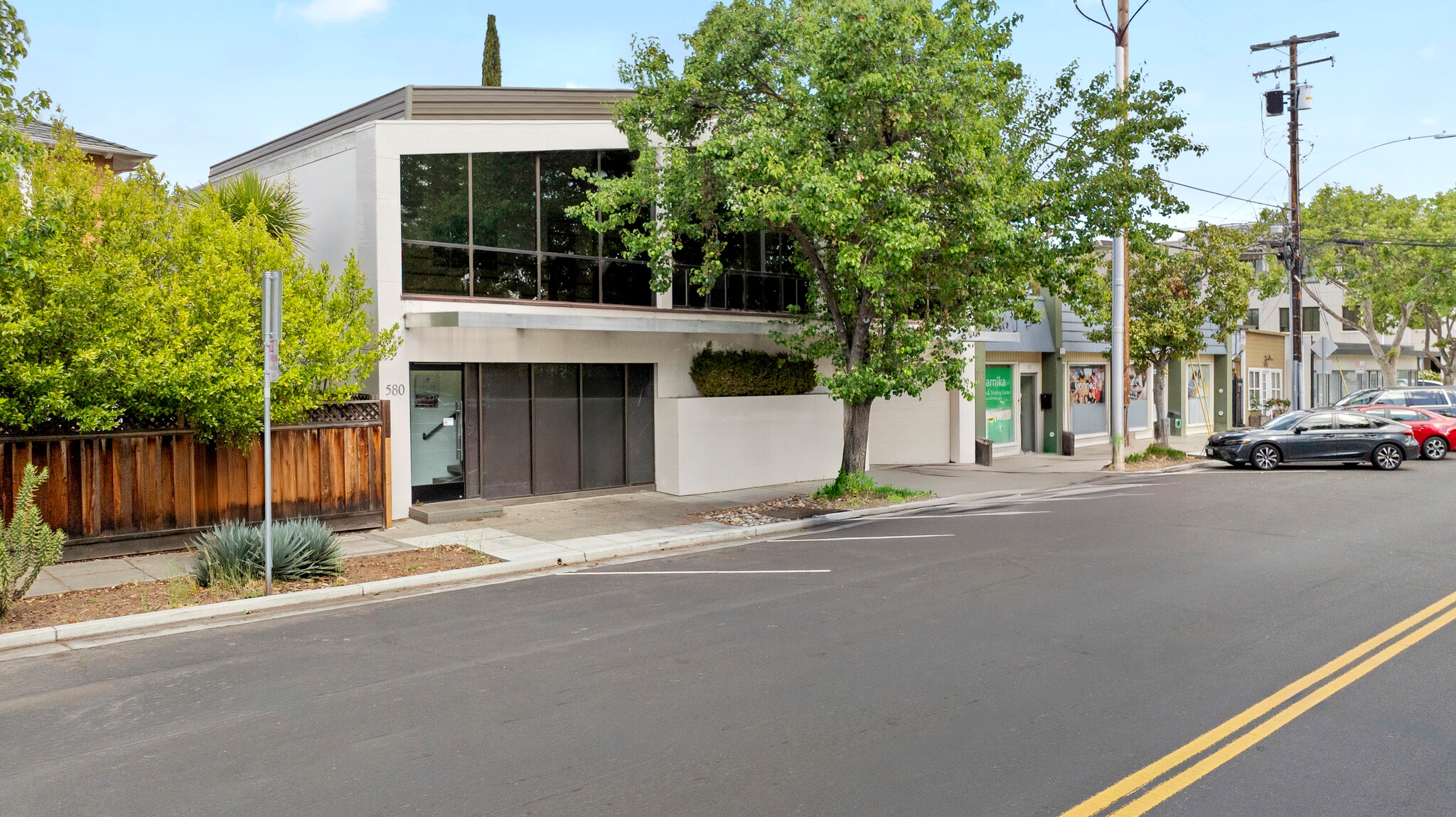 580 College Ave, Palo Alto, CA for sale Building Photo- Image 1 of 17