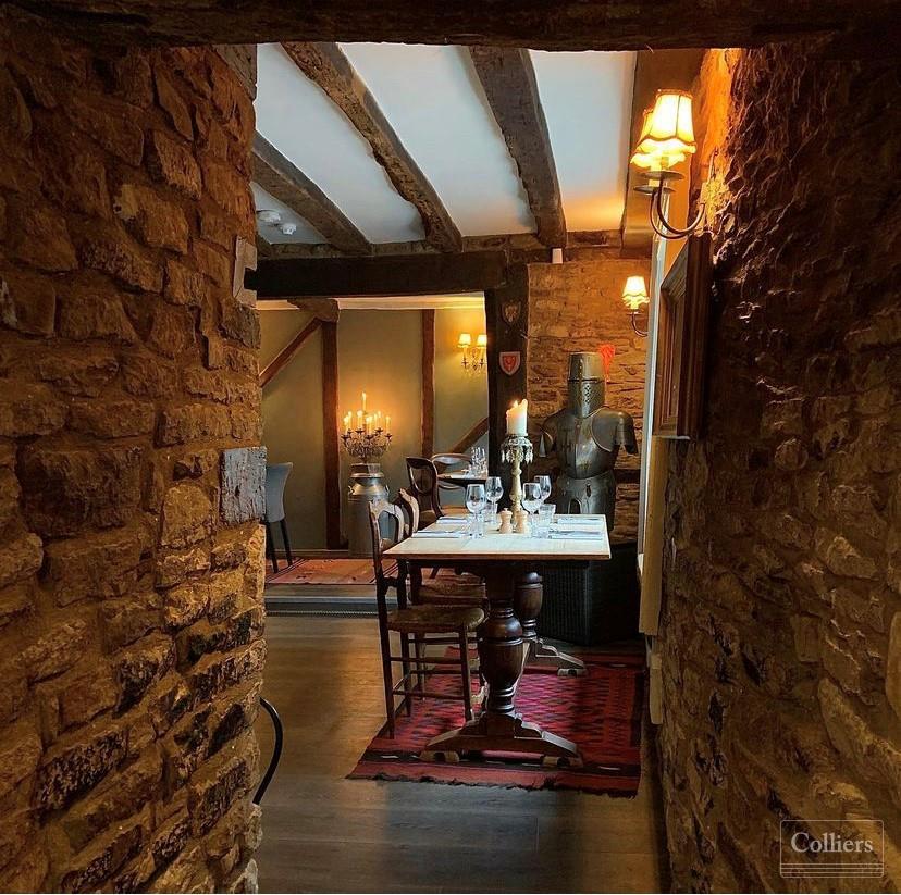 Leafield Rd, Witney, OX29 9TW The Lamb Inn UK