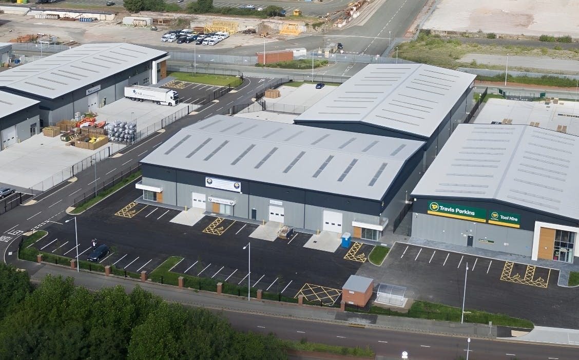 Turbine Rd, Birkenhead to rent Building Photo- Image 1 of 3