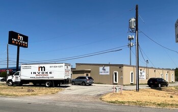 5501 Airport Fwy, Haltom City, TX for sale Building Photo- Image 1 of 1