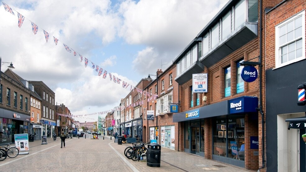 28-29 Northbrook St, Newbury for sale - Building Photo - Image 2 of 4
