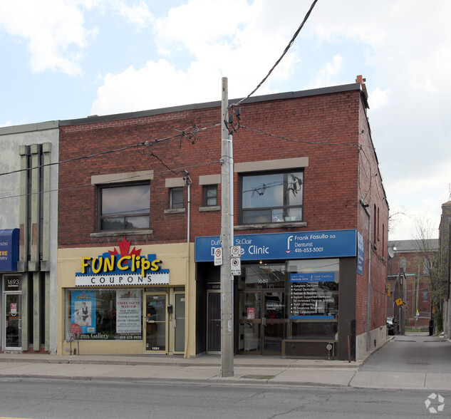 1689-1691 Dufferin St, Toronto, ON for rent - Primary Photo - Image 1 of 2