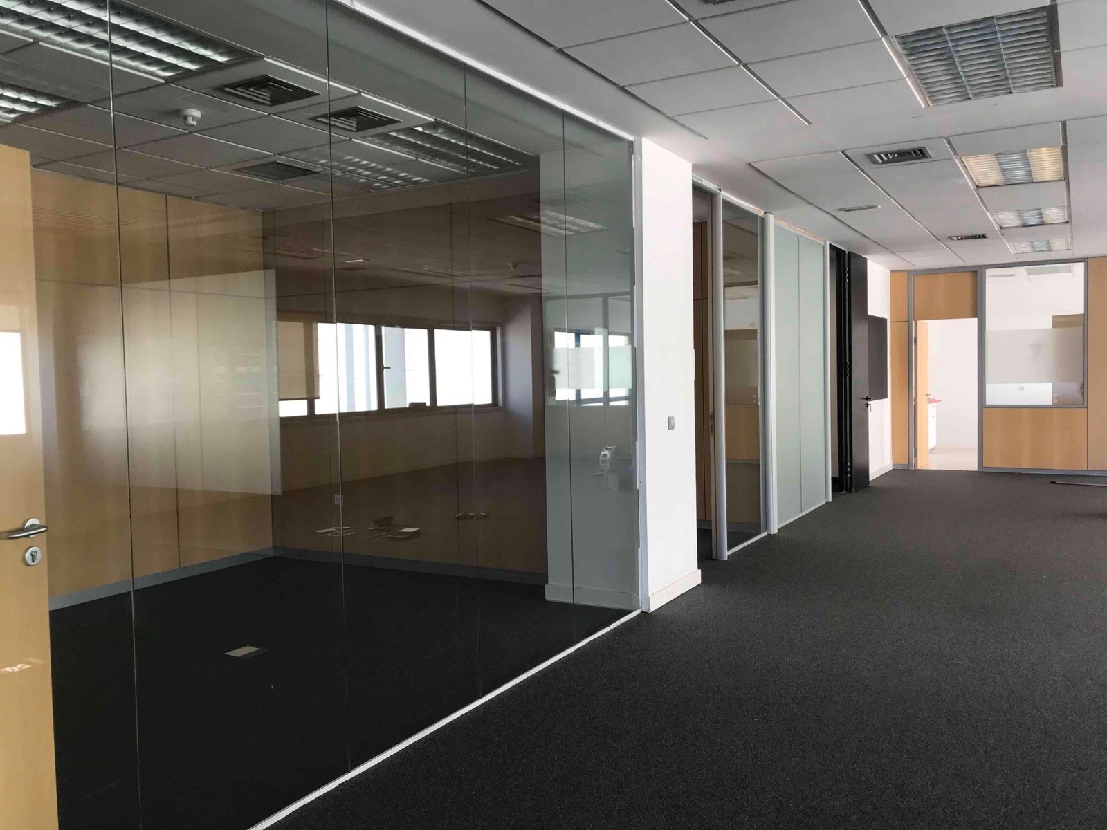 Office in Alcobendas, Madrid to rent Primary Photo- Image 1 of 3