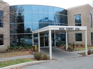 More details for 600 Terry Fox Dr, Ottawa, ON - Office / Medical to Rent