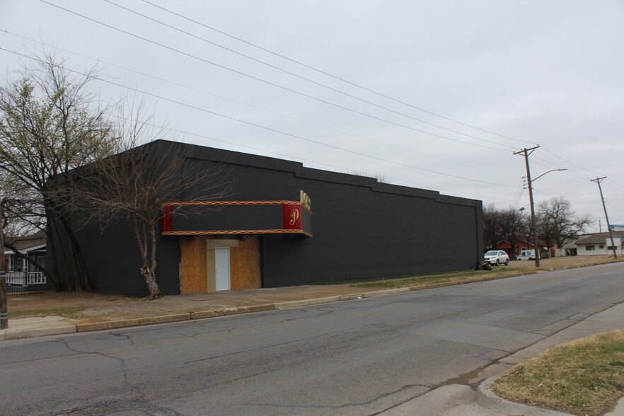 3200 Strong Ave, Fort Worth, TX for sale - Building Photo - Image 3 of 3