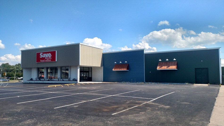 1501 S Park Ave, Herrin, IL for sale Building Photo- Image 1 of 1