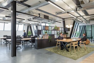 35-43 Greyfriars Rd, Reading to rent Interior Photo- Image 2 of 17