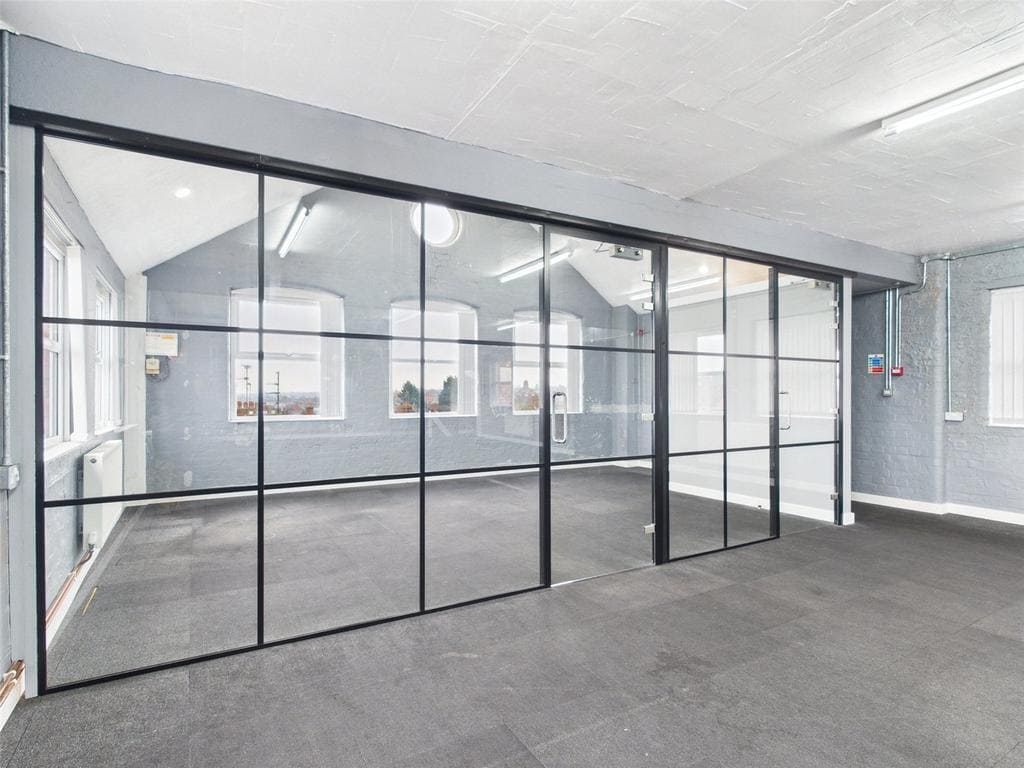 143 Regent St, Kettering to rent Building Photo- Image 1 of 7