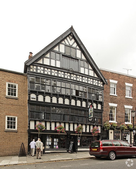 94 Lower Bridge St, Chester to rent - Primary Photo - Image 1 of 2