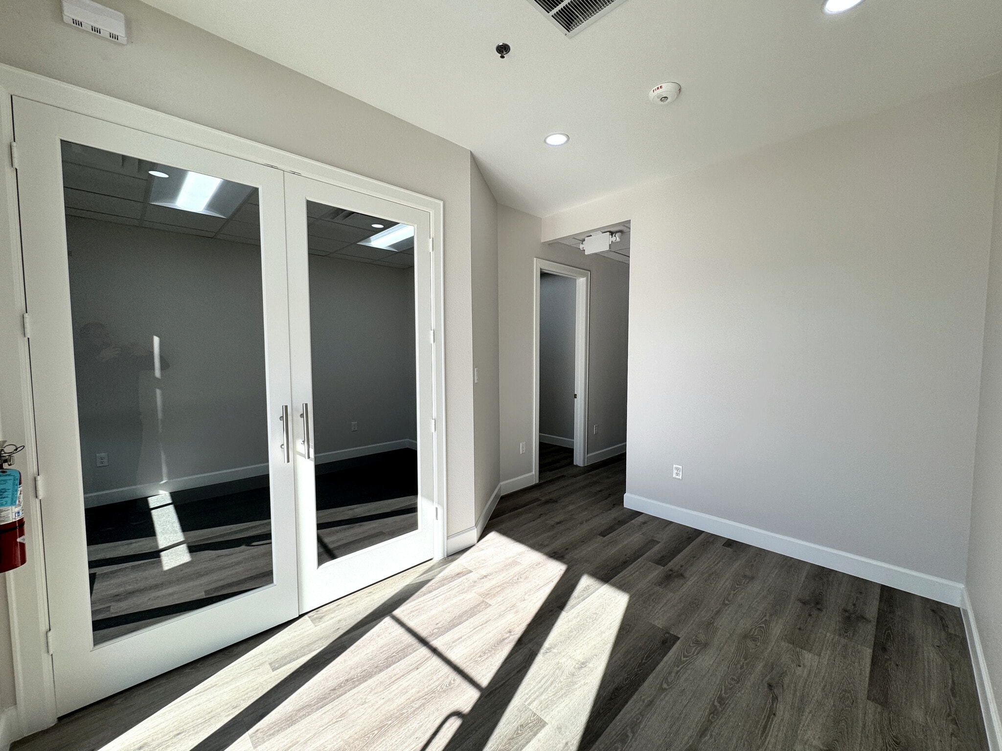 18707 Mueschke Rd, Tomball, TX to rent Interior Photo- Image 1 of 18