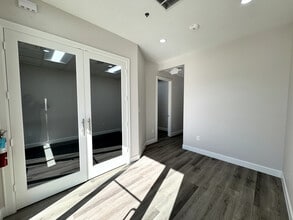 18707 Mueschke Rd, Tomball, TX to rent Interior Photo- Image 1 of 18