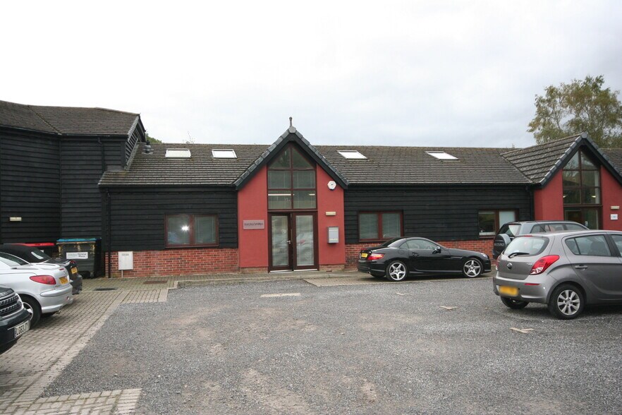 Southampton Rd, Salisbury for sale - Building Photo - Image 1 of 1