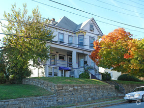 917 1st St SW, Roanoke, VA for sale Primary Photo- Image 1 of 4