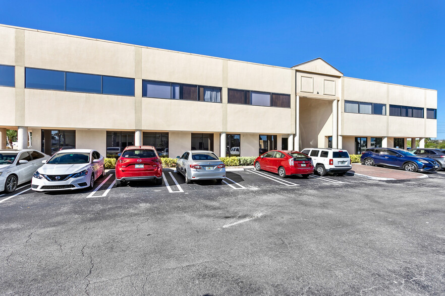 5730 Corporate Way, West Palm Beach, FL for sale - Building Photo - Image 1 of 1