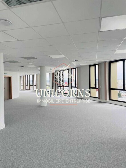 Office in Toulouse for sale - Interior Photo - Image 2 of 5