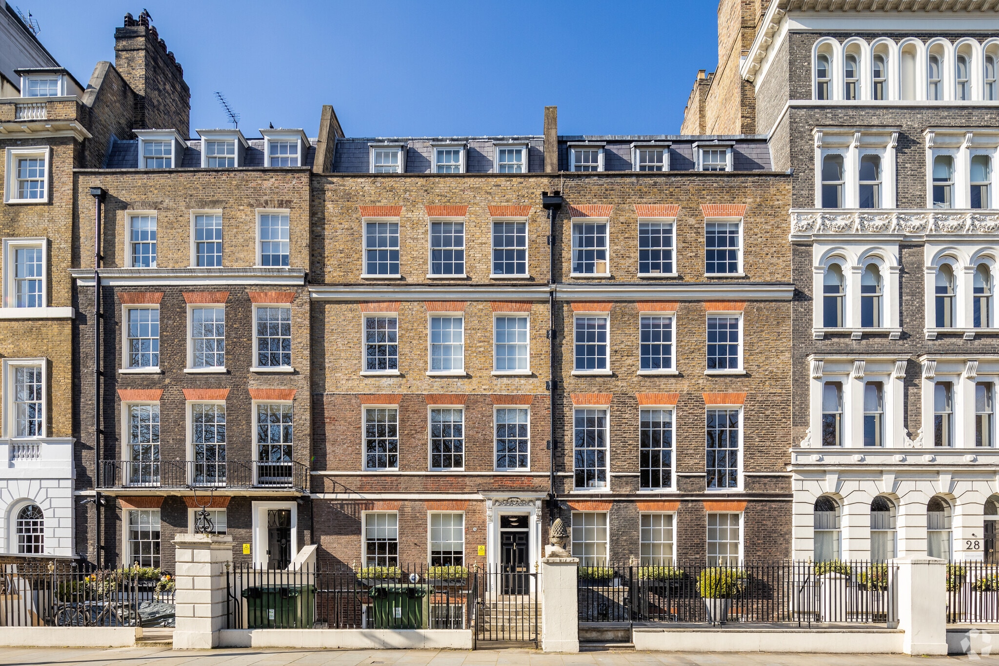 24-28 Lincolns Inn Fields, London to rent Primary Photo- Image 1 of 4