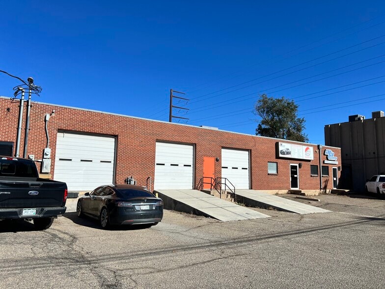 2105 W 10th Ave, Denver, CO for rent - Building Photo - Image 1 of 10