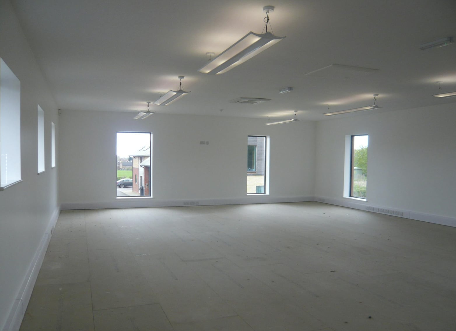 2 Deepdale Enterprise Park, Nettleham to rent Interior Photo- Image 1 of 2