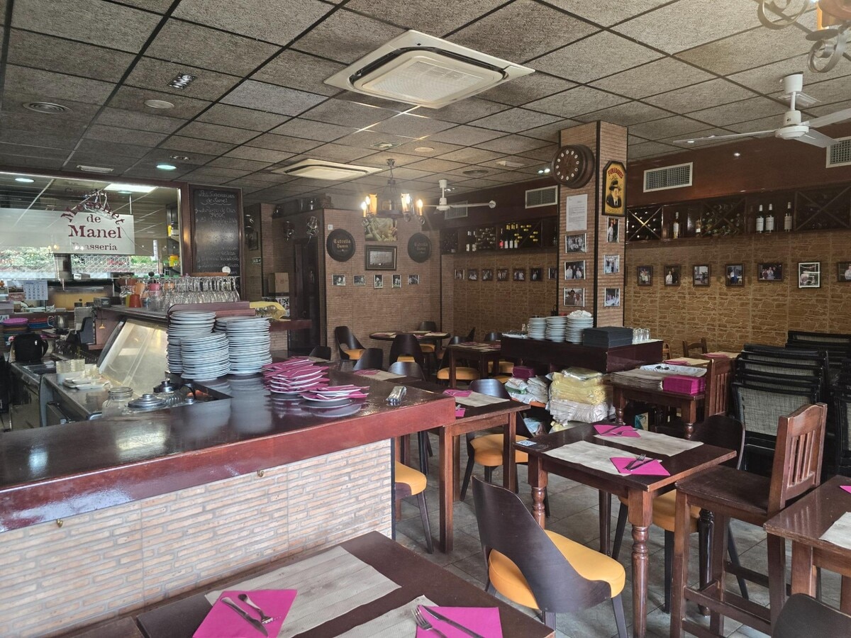 Castellar del Vallès, BAR 08211 - Unit - -  - Interior Photo - Image 2 of 11