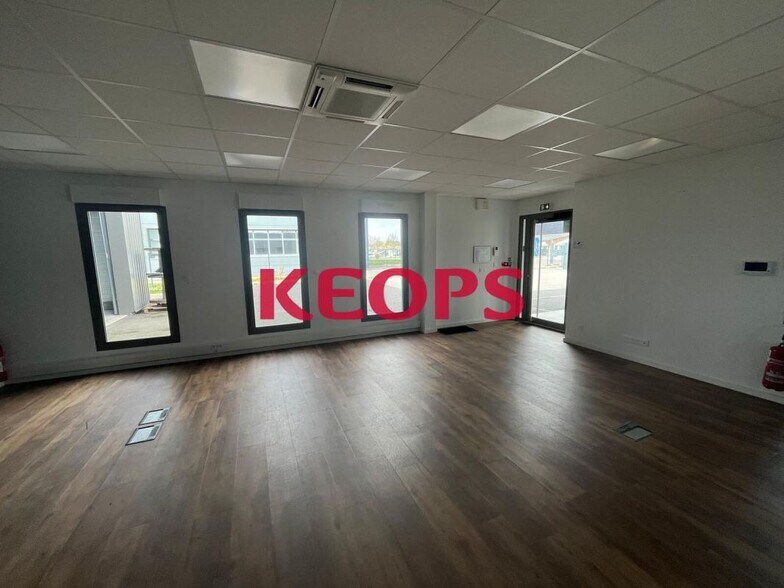 522 Rue Morhange, Deyme for sale - Building Photo - Image 3 of 7
