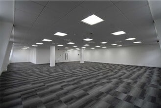 163 West George St, Glasgow to rent Interior Photo- Image 1 of 2