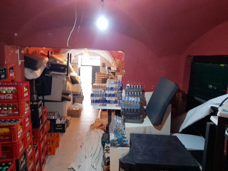 Retail in Cáceres, Cáceres for sale - Building Photo - Image 3 of 11