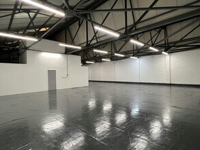 Wilson Pl, East Kilbride to rent Interior Photo- Image 1 of 5