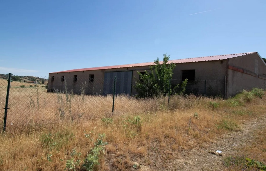Industrial in Rebollo, Segovia for sale - Building Photo - Image 2 of 8