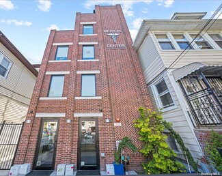 More details for 3712 92nd St, Jackson Heights, NY - Office / Medical to Rent
