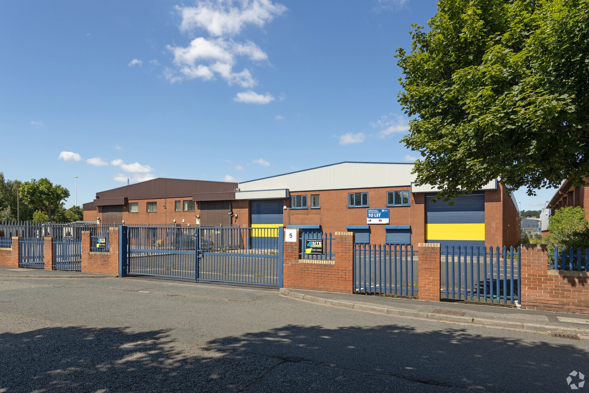 Lowfields Ave, Leeds for sale Building Photo- Image 1 of 1