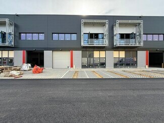 More details for 42 Rue Benoit Frachon, Bobigny - Light Industrial to Rent