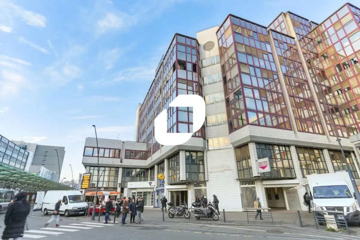 9-11 Avenue Du Val De Fontenay, Fontenay-sous-Bois to rent Building Photo- Image 1 of 8