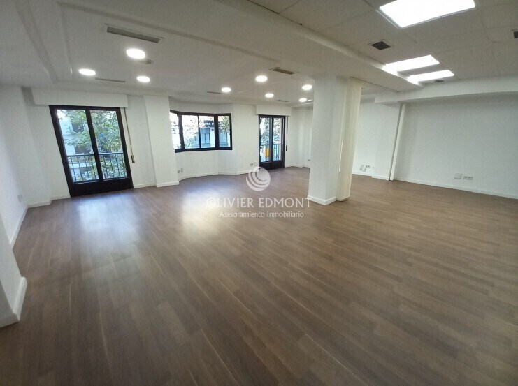 Office in Madrid, Madrid to rent Interior Photo- Image 1 of 6