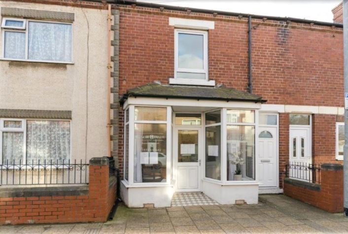 77 Wood St, Castleford for sale Primary Photo- Image 1 of 1