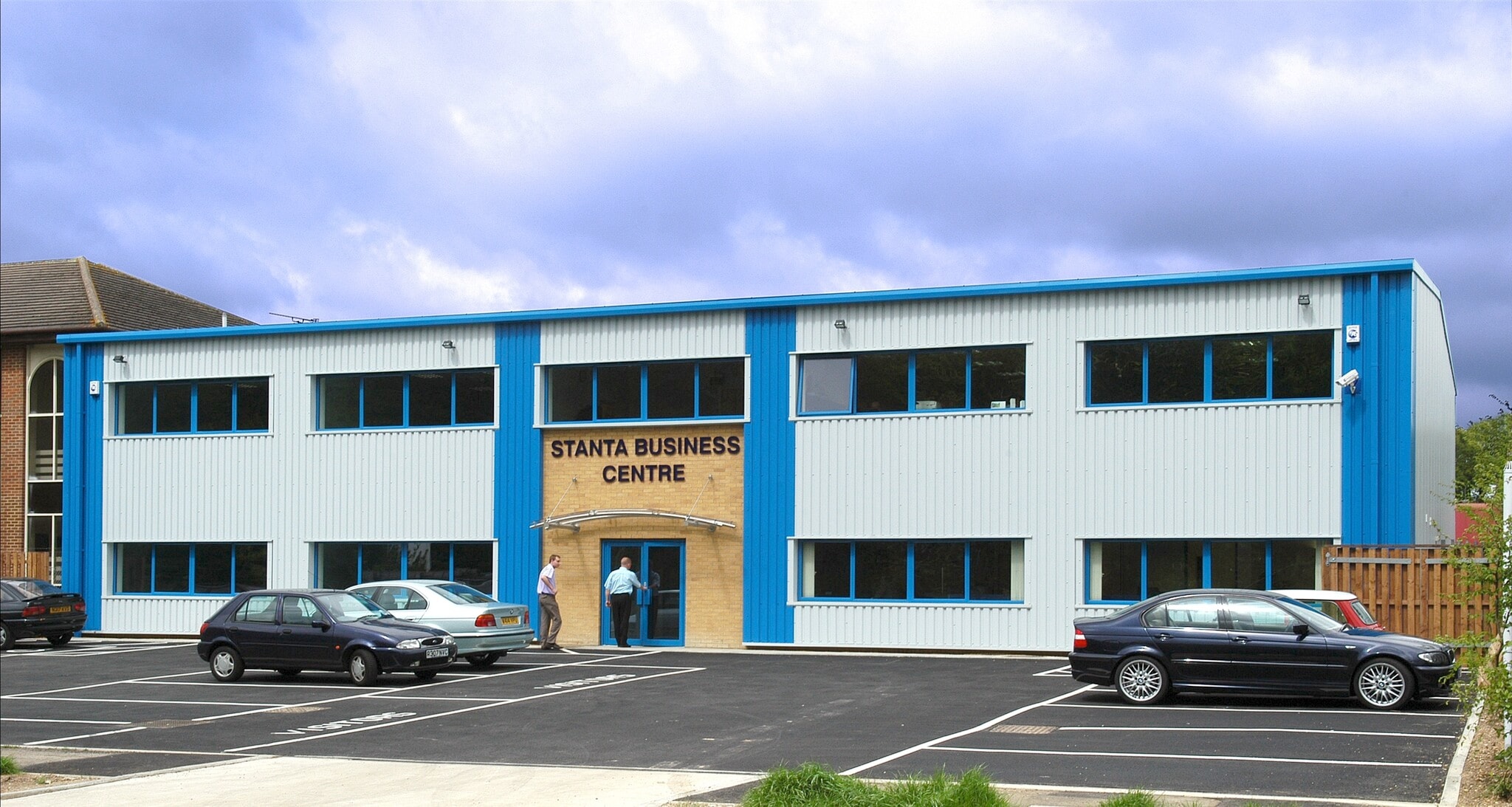 Soothouse Spring, St Albans to rent Building Photo- Image 1 of 9