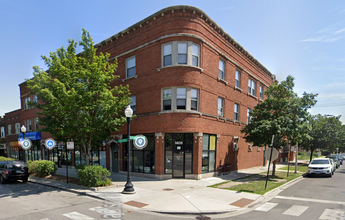 5629 W Madison St, Chicago, IL for rent Building Photo- Image 1 of 5