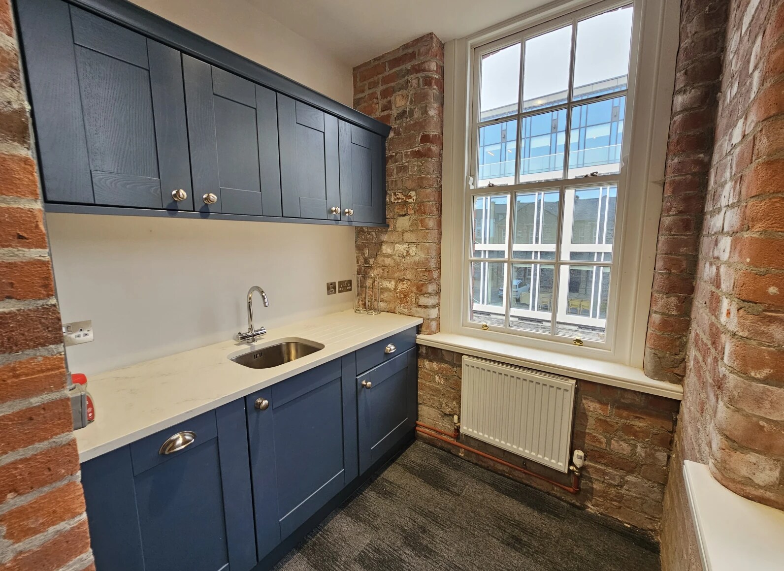 Ebrington Sq, Londonderry to rent Interior Photo- Image 1 of 4