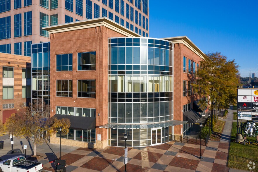 2450 Piedmont Rd NE, Atlanta 30301