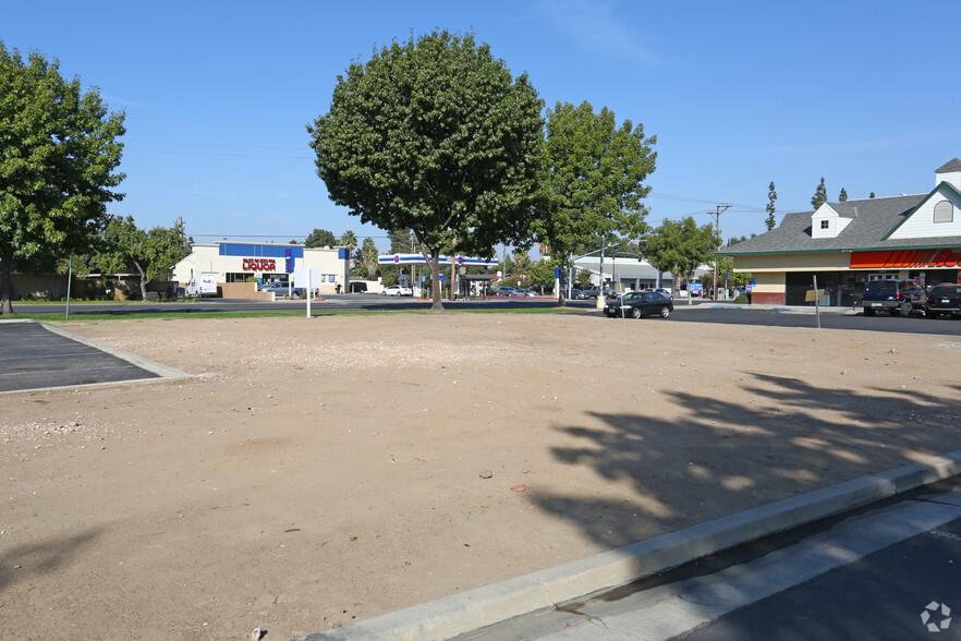 N 1st & Gettysburg Ave, Fresno, CA for rent - Building Photo - Image 3 of 5