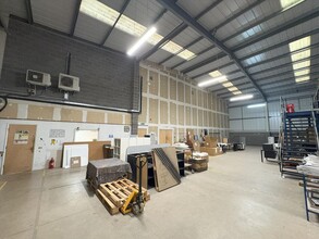 4 Holmewood Industrial Park, Chesterfield for rent Interior Photo- Image 1 of 3