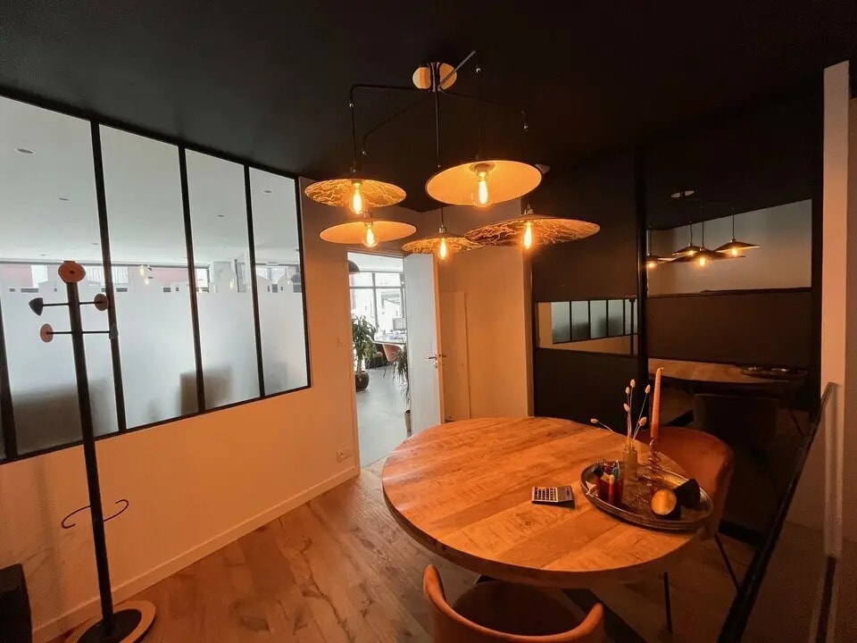 Vente Bureaux 88 m² - Photo 1
