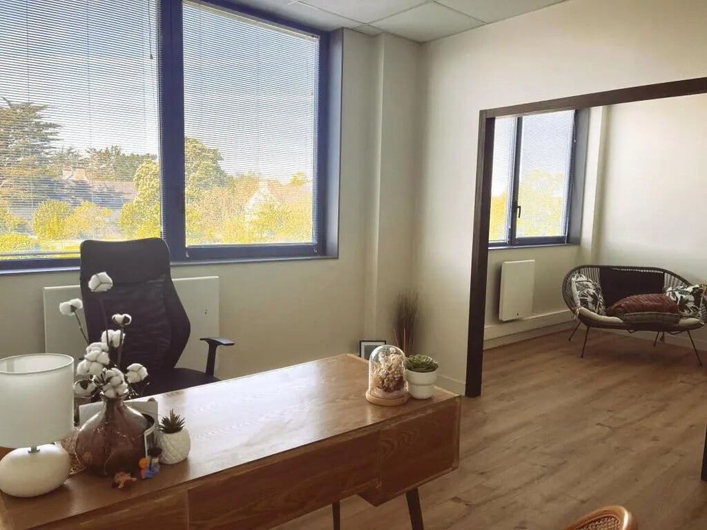 Vente Bureaux 80 m² - Photo 1