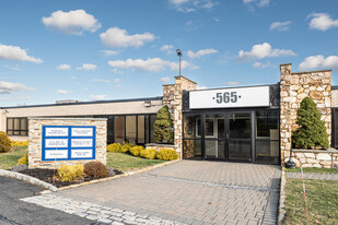 565 Broadhollow Rd, Farmingdale NY - Commercial Property